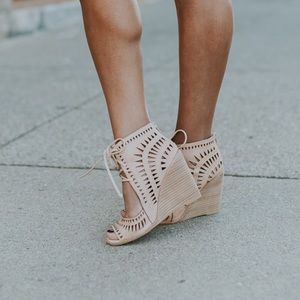 Jeffrey Campbell Rodillo Wedges